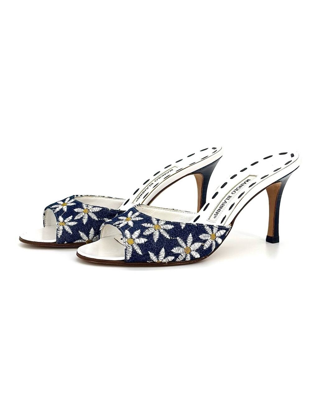 Manolo Blahnik Vintage Denim Floral Embroidered Peep Toe Mules Sandals 37.5